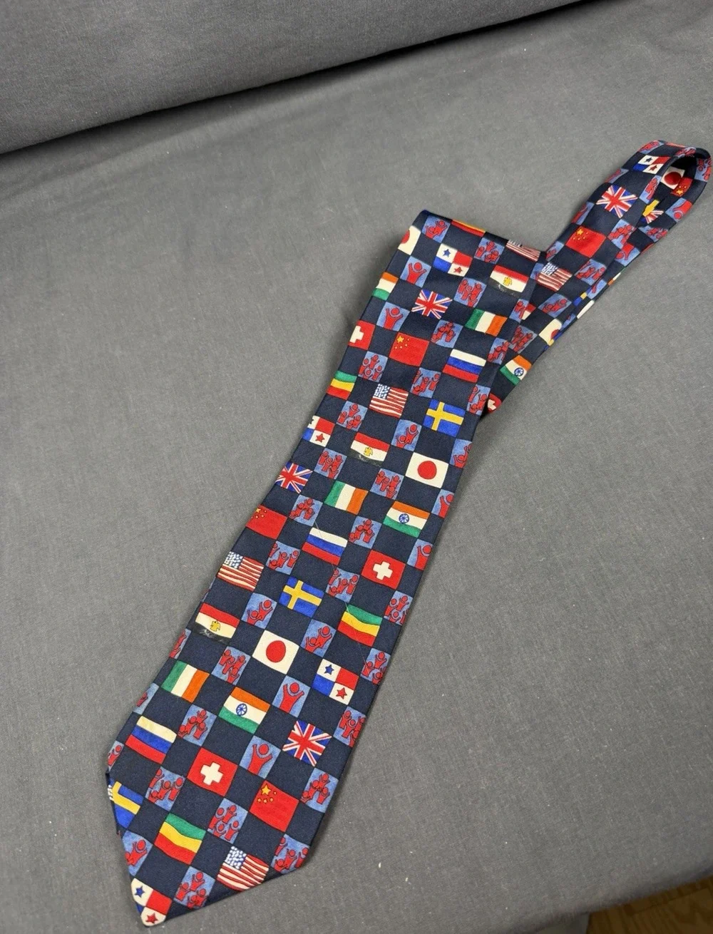 Save The Children Men's Necktie Tie Silk Country Flags Vintage